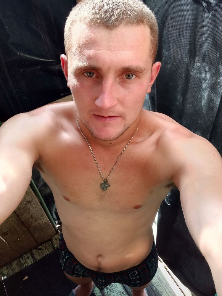  29923379  , 28 ,    