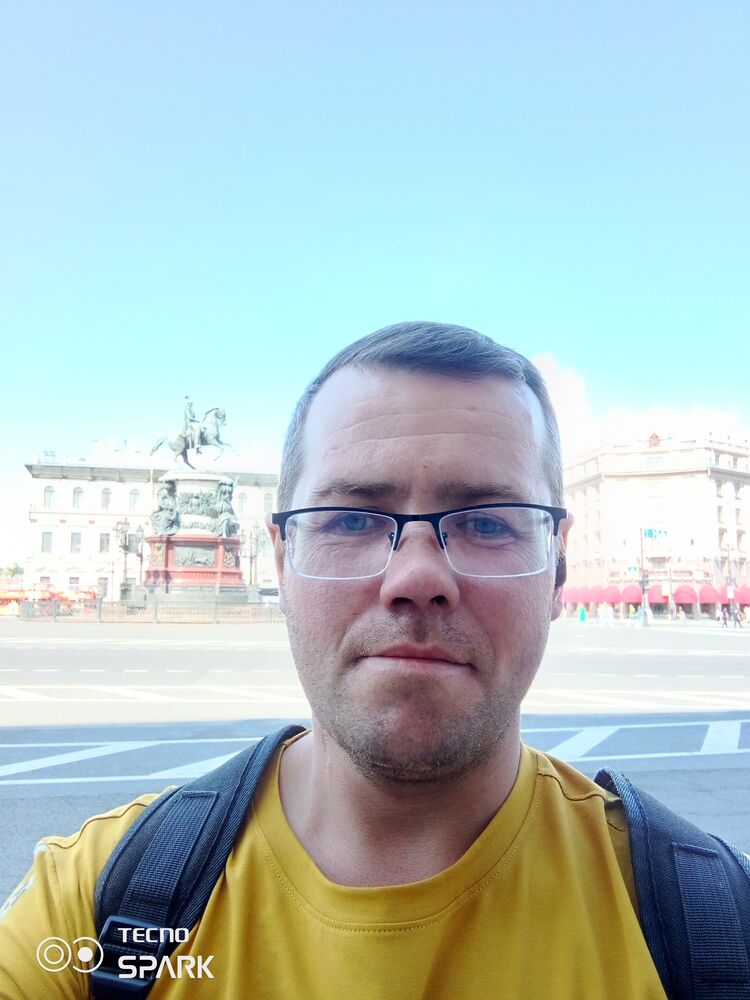  45631219  Arkady, 37 ,    