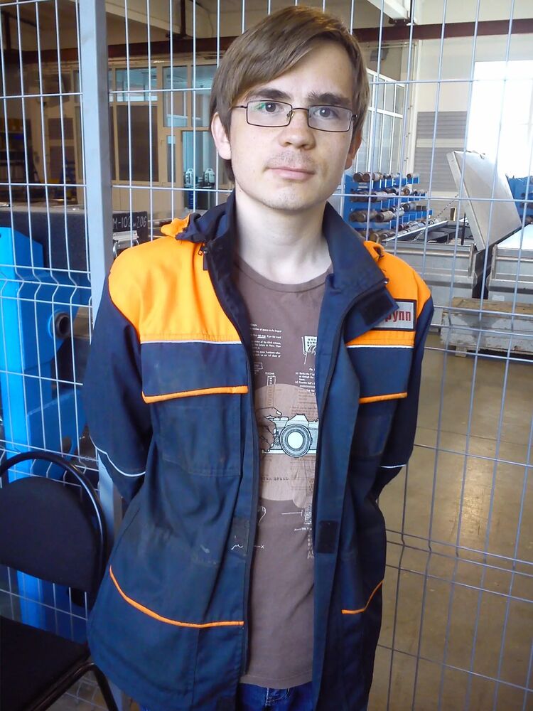  ,   Azat, 31 ,   ,   , c , 