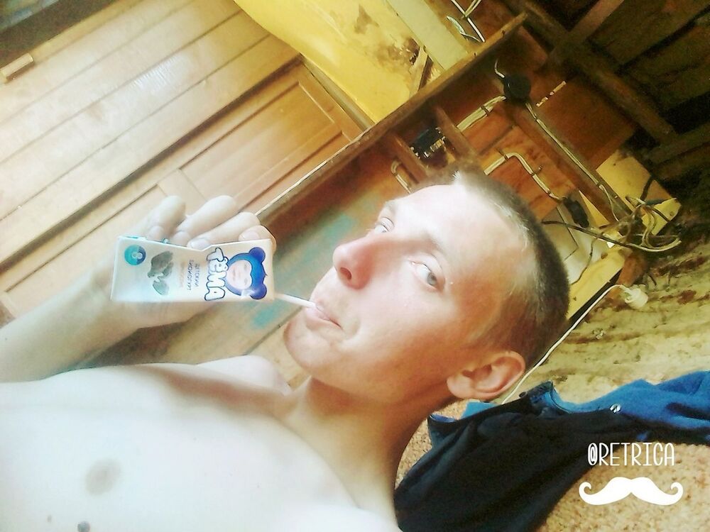  11640829  Aleks, 29 ,    