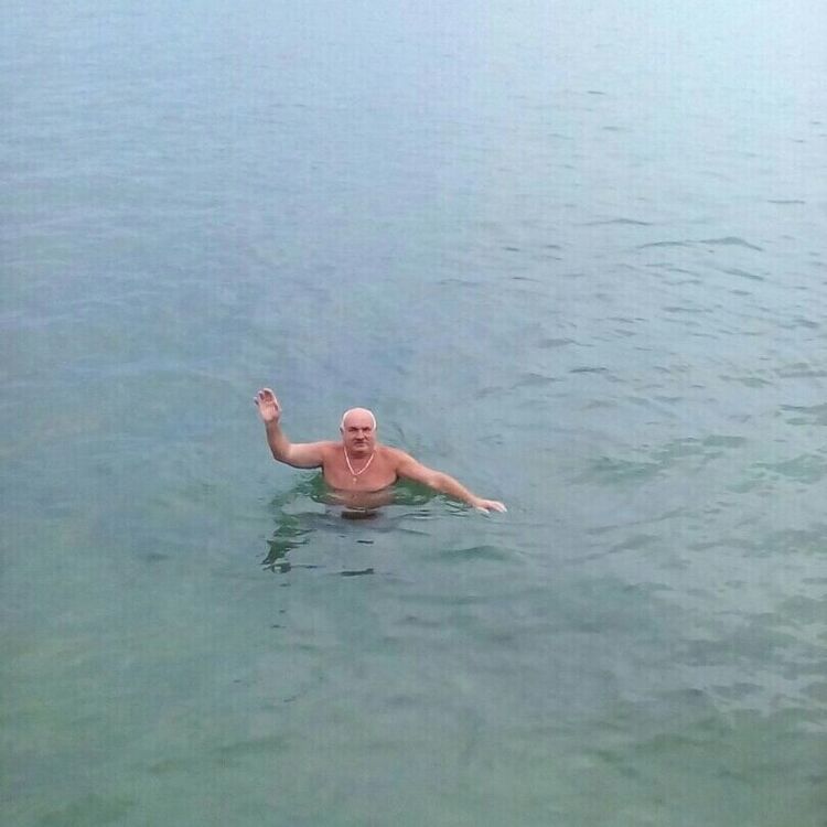  20659079  Andriy, 65 ,    
