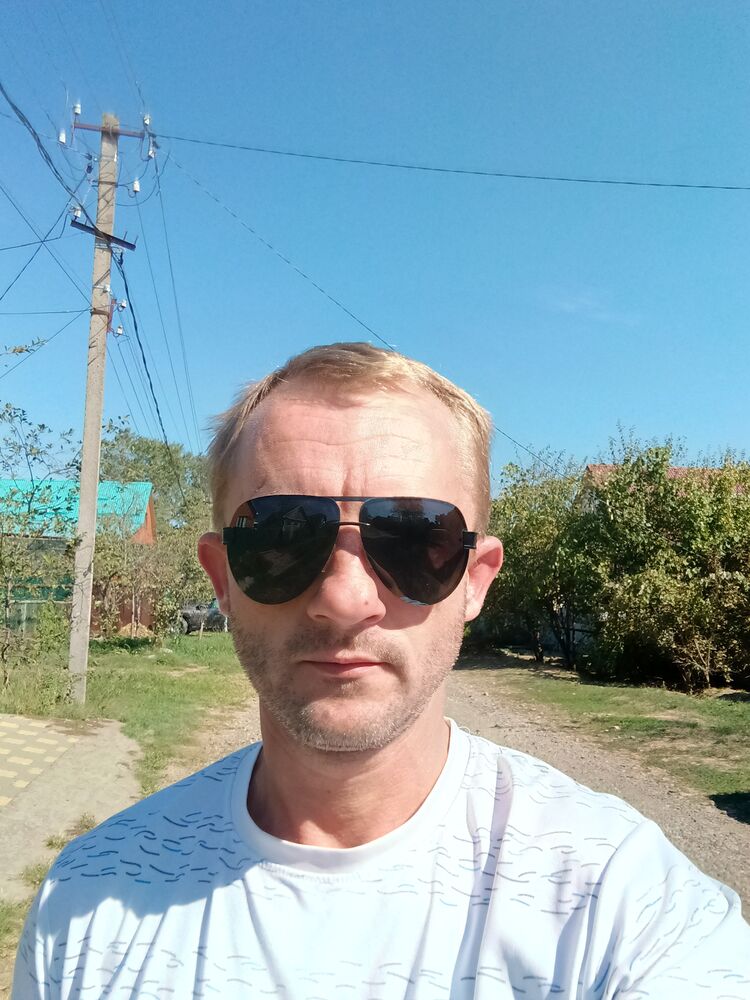  39304279  , 35 ,     