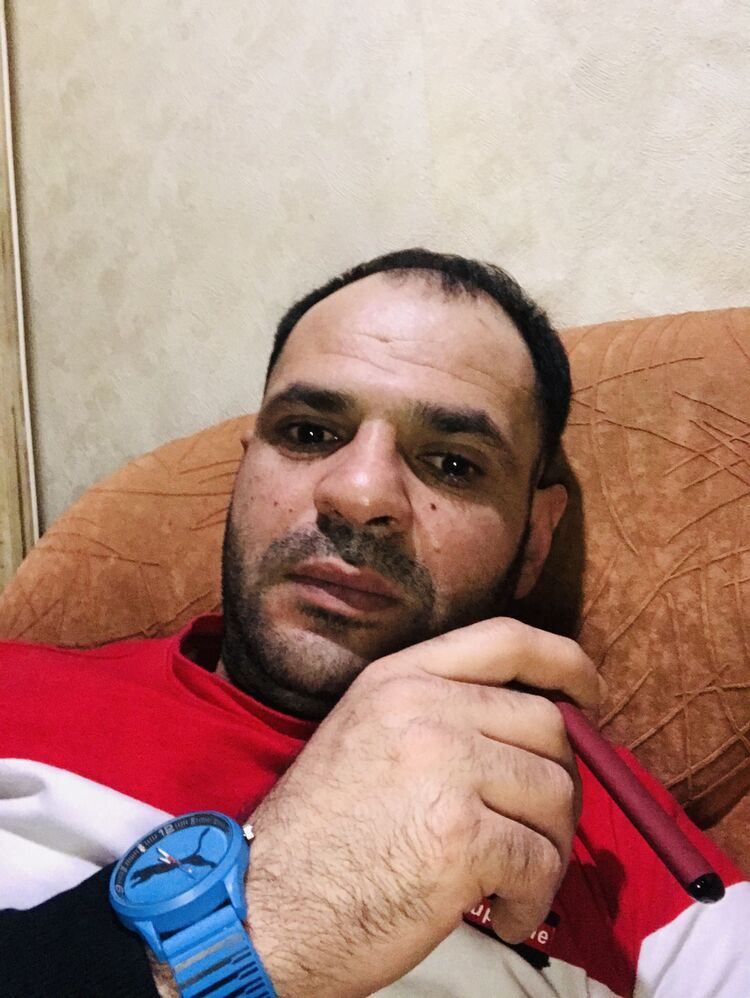  37766549  , 40 ,    