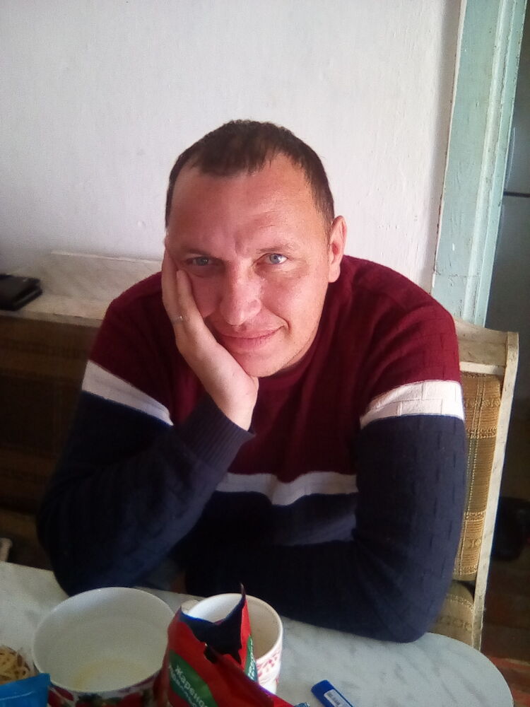  22936169  Manky, 44 ,    