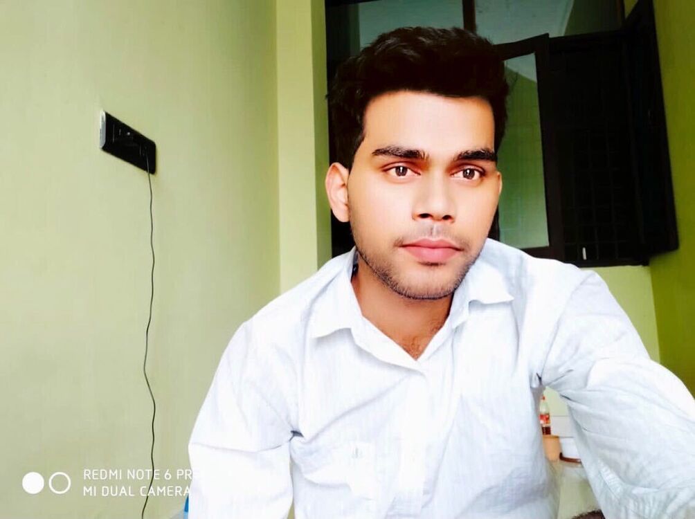  43603309  Nyle, 27 ,    Delhi