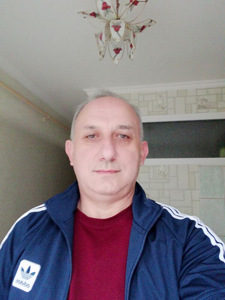  ,   RUSLAN, 52 ,   ,   , c , 