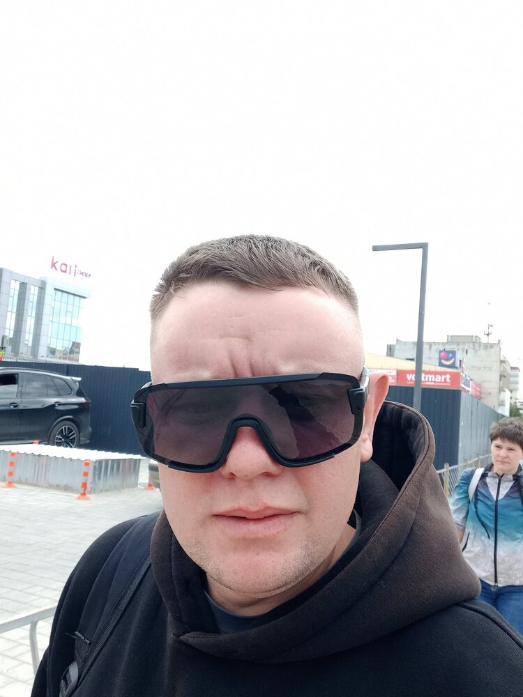  47827709  , 35 ,    