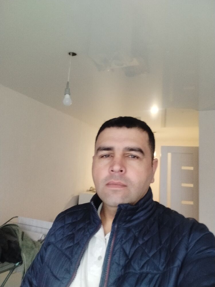  47136699  , 33 ,    