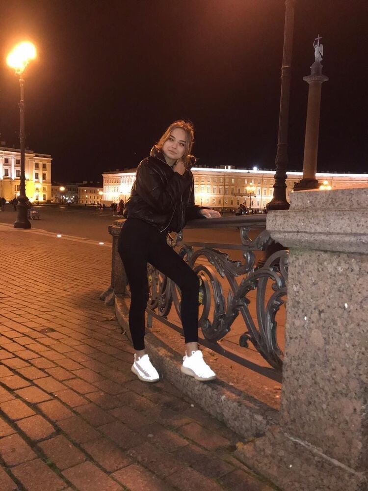  22838229  , 24 ,    -