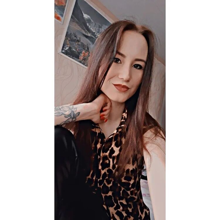  ,   Lena, 27 ,     , 