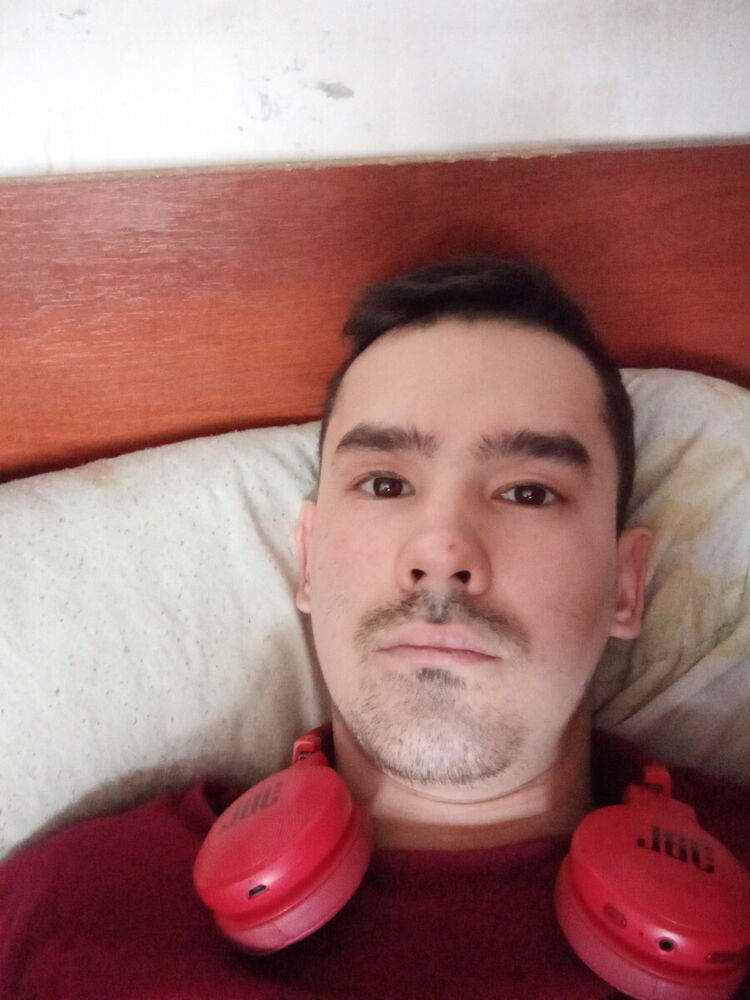  22130369  , 28 ,    Novy