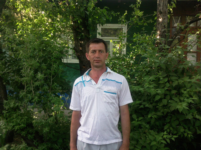  ,   Igor, 52 ,   ,   , c 