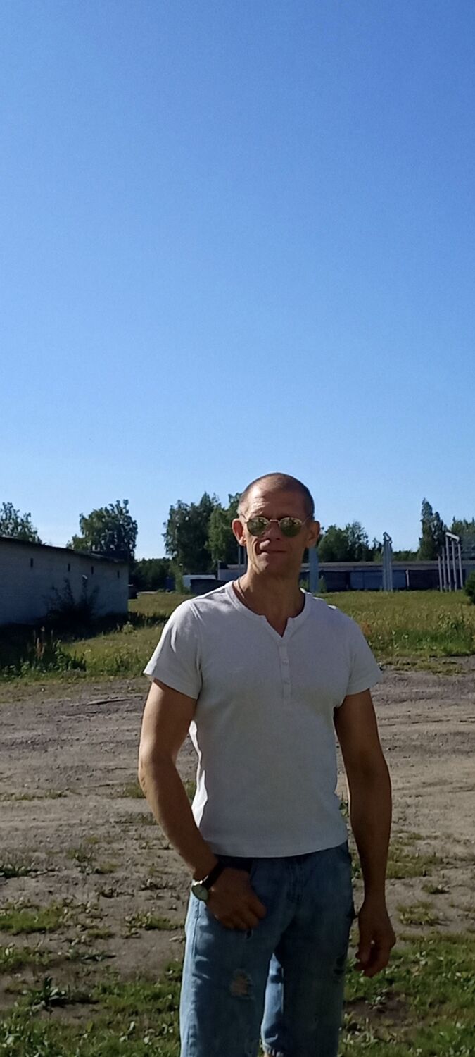  ,   TARAS, 52 ,   ,   , c 