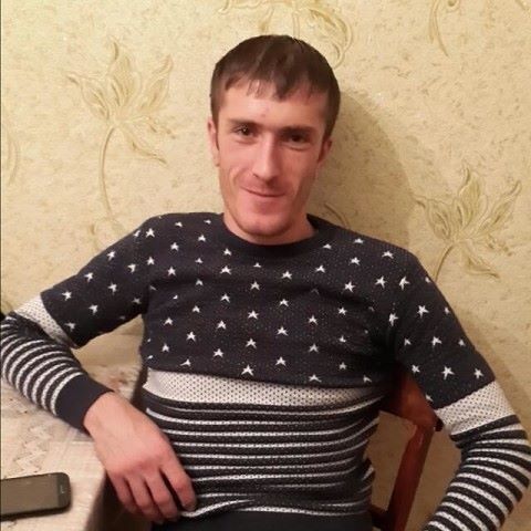  ,   Edqar, 38 ,   