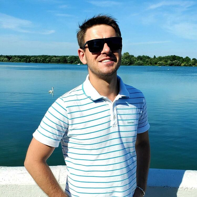  ,   Aleks, 38 ,   ,   