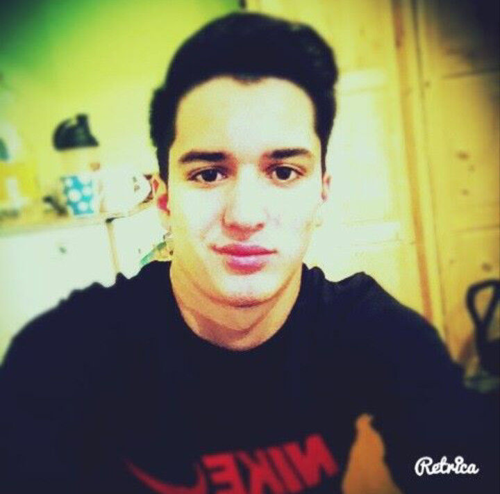 7649739   , 35 ,    