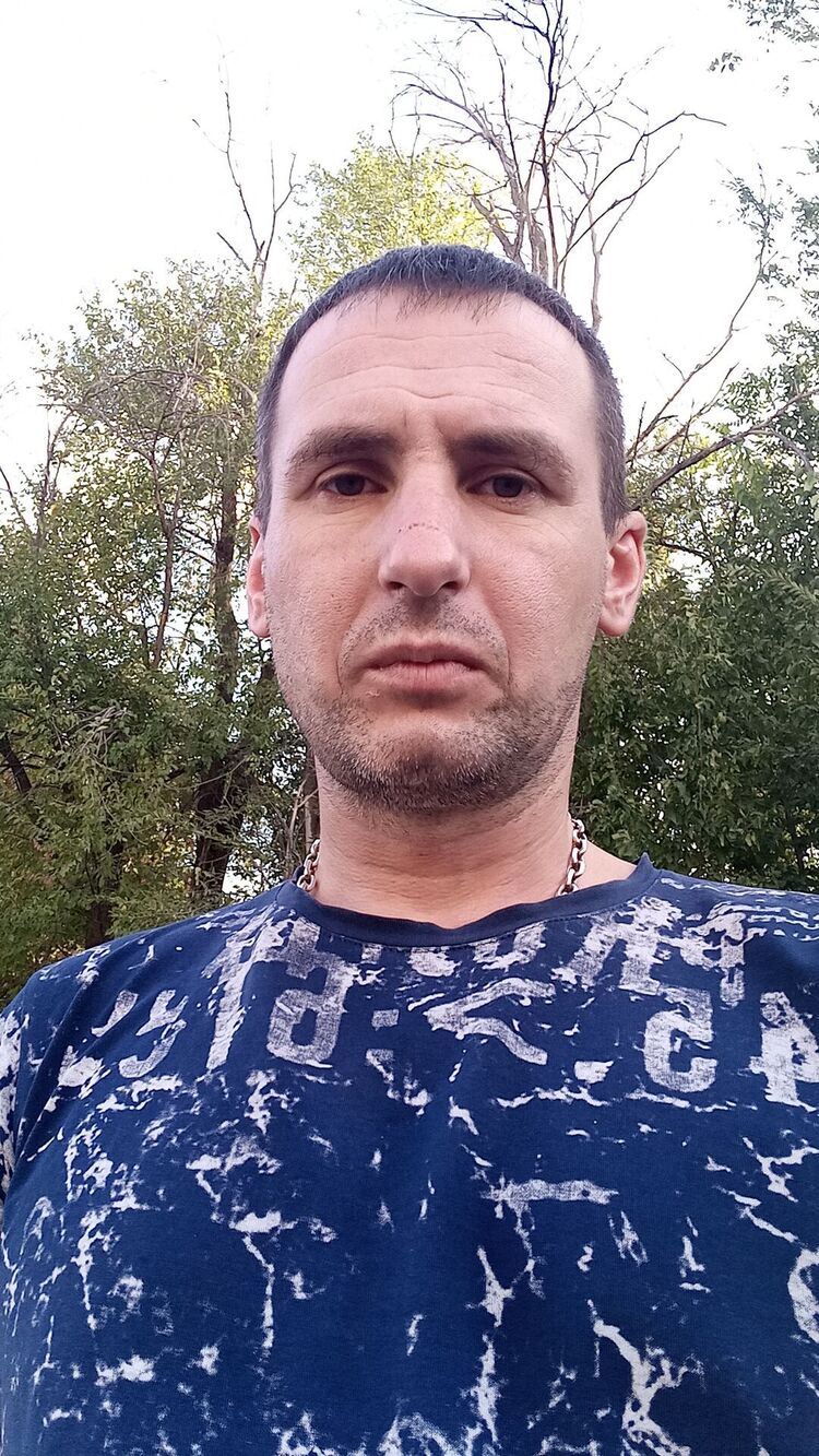  46981849  , 36 ,    