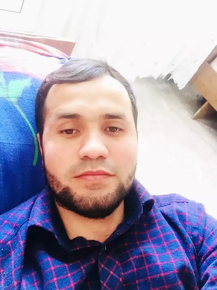  46239479  , 37 ,    