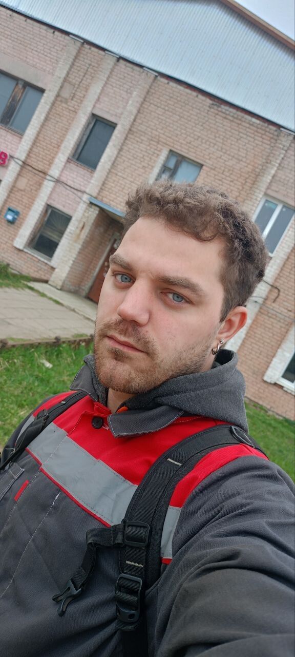  52886379  , 28 ,    