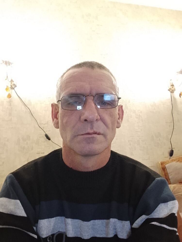  48162059  , 42 ,    