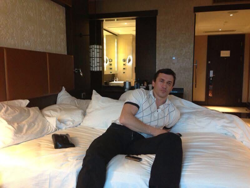  53425889  Farid, 38 ,    