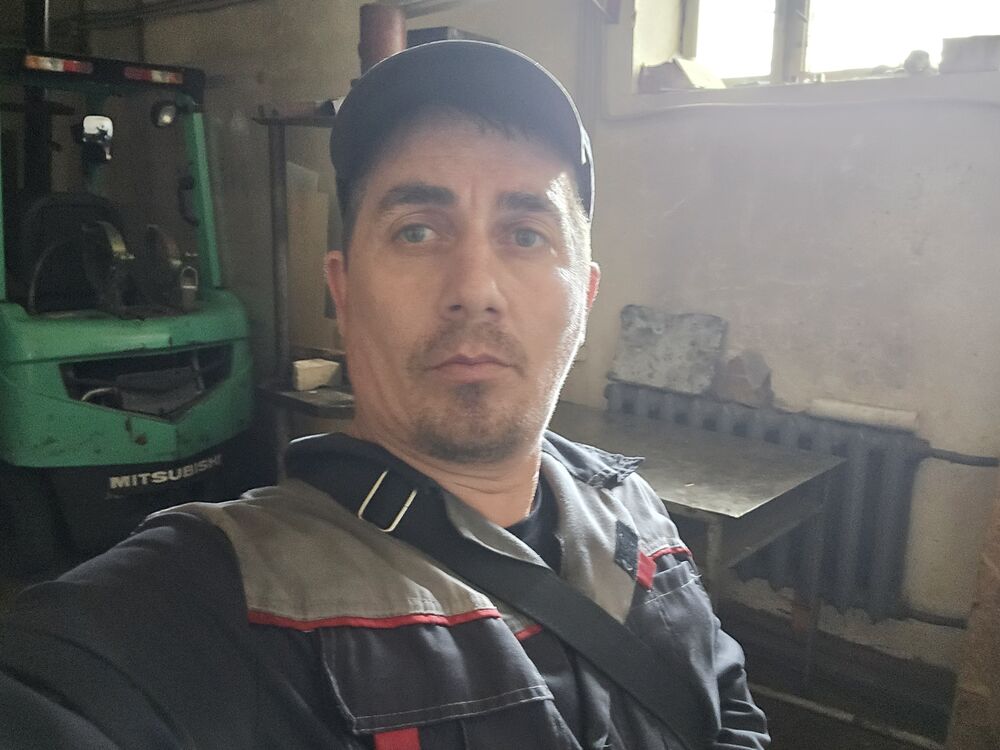  46083189  , 39 ,    