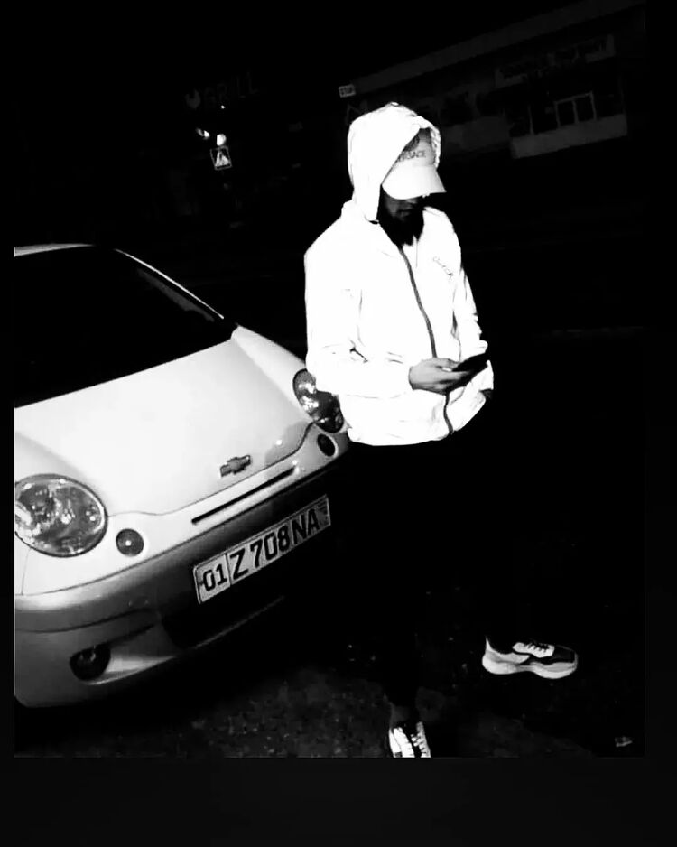  31758009  Abdullo, 28 ,    