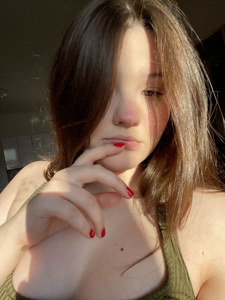  48562349  , 18 ,    -