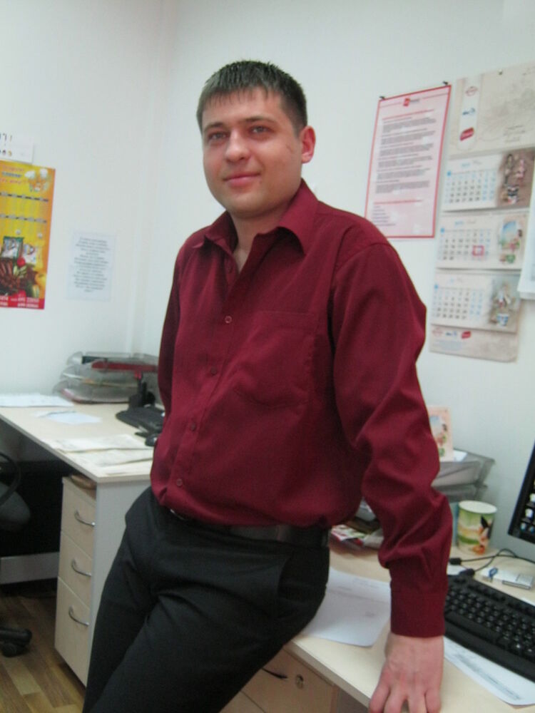  6548799  Sanea, 41 ,    