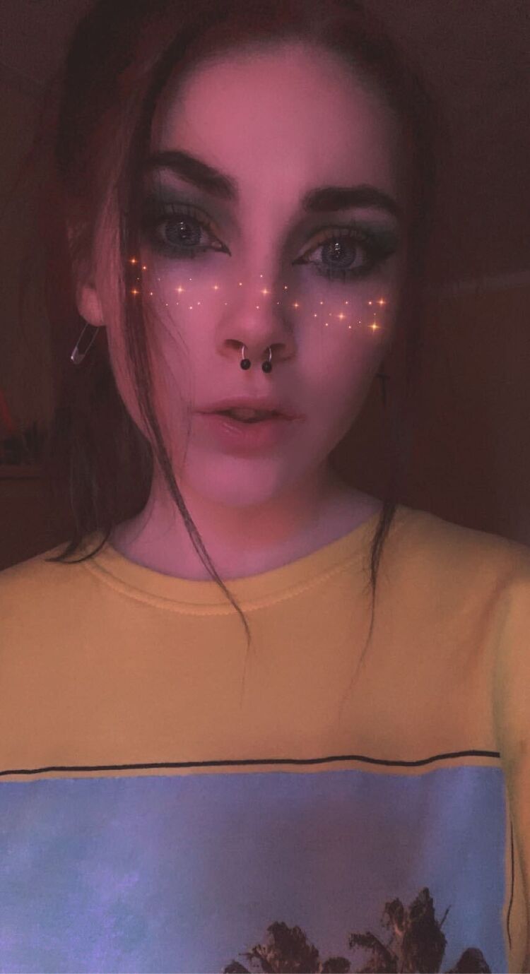  32253829  , 25 ,    