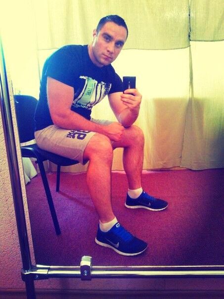  6924309  Andrei, 37 ,    