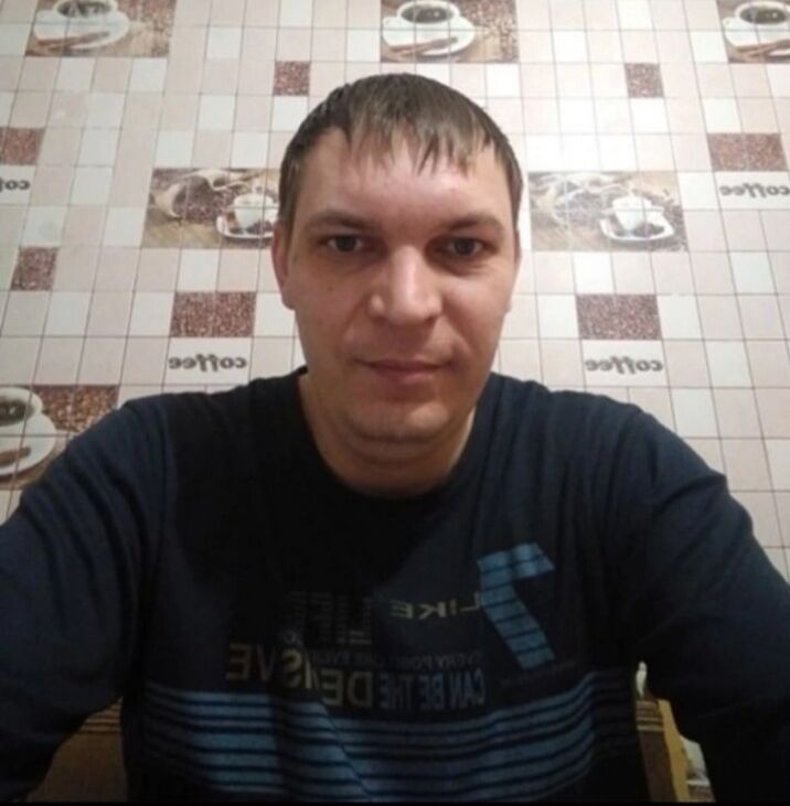  51781399  Dima, 40 ,    