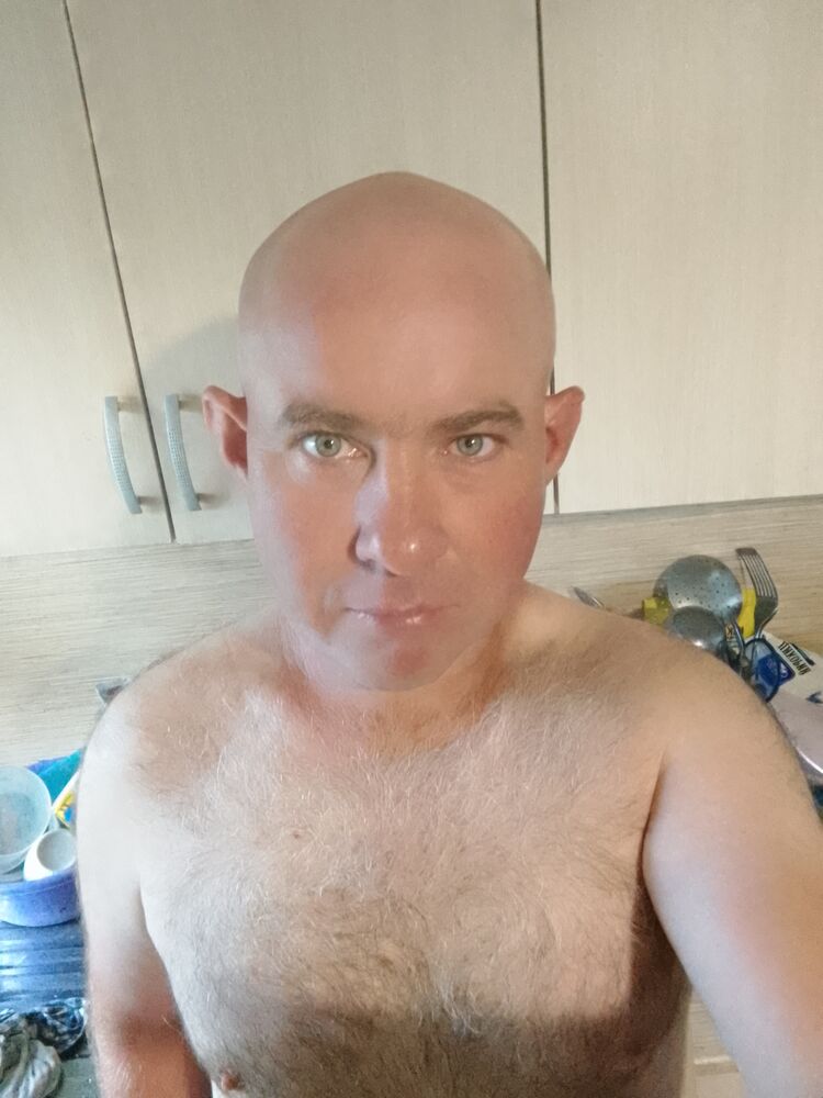  52417389  Ilmir, 37 ,    
