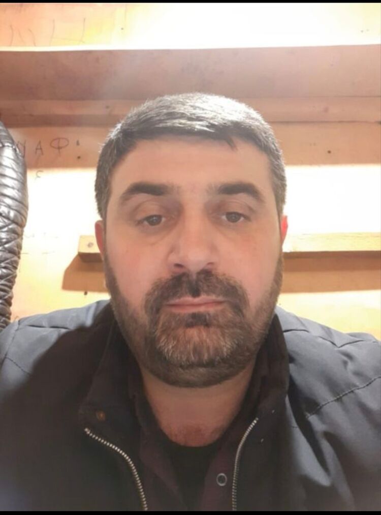  42520329  , 41 ,    