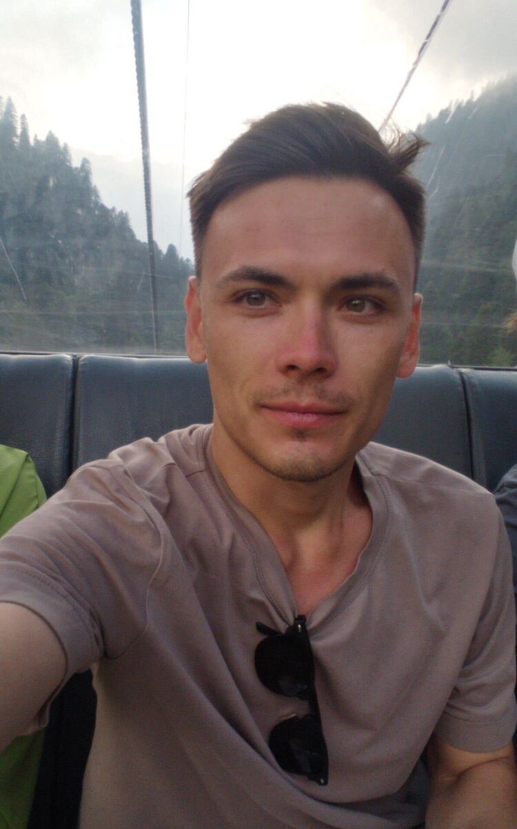 ���������� �����, ���� ������� Leo, 30 ���, ������������ ��� ������, ����� � ���������, c�������� ���������