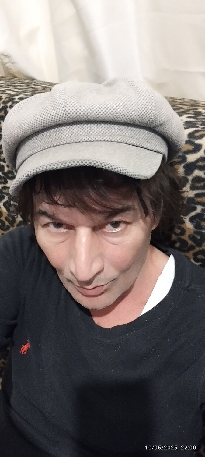  53494479  Antonio, 45 ,    