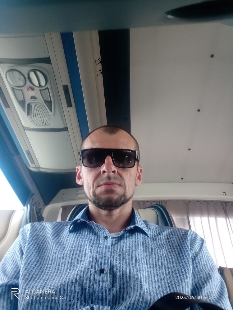  46857559  , 44 ,    