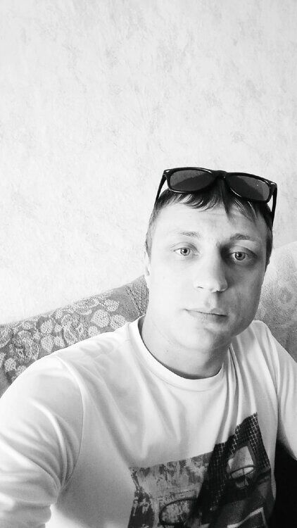  ,   Ruslan, 32 ,   ,   , c , 
