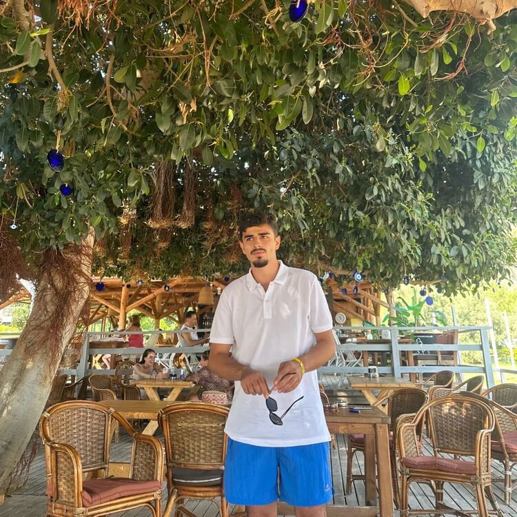  ,   Toka, 27 ,   ,   