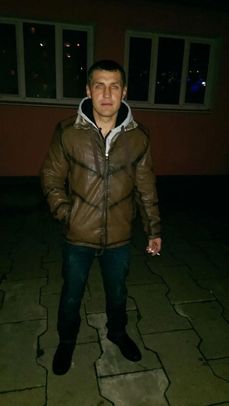  31085759  , 38 ,    