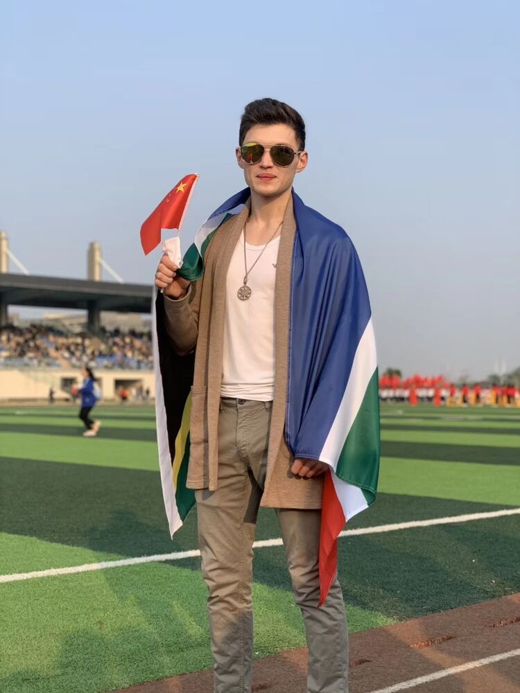 ���� 19149979 ������� EL, 27 ���, ���� ���������� � ��������