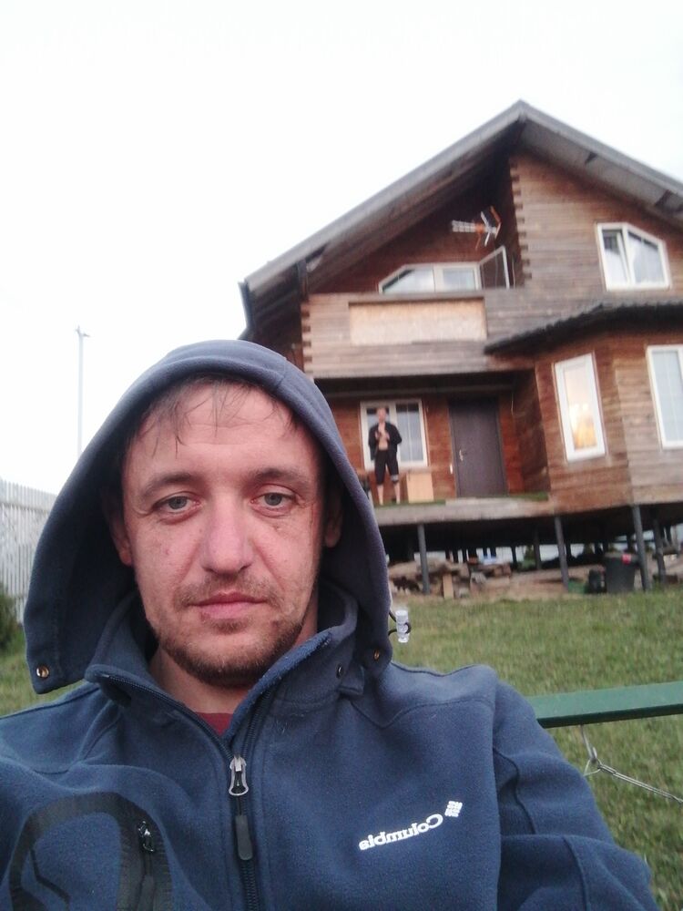  35279379  Klaus, 36 ,    