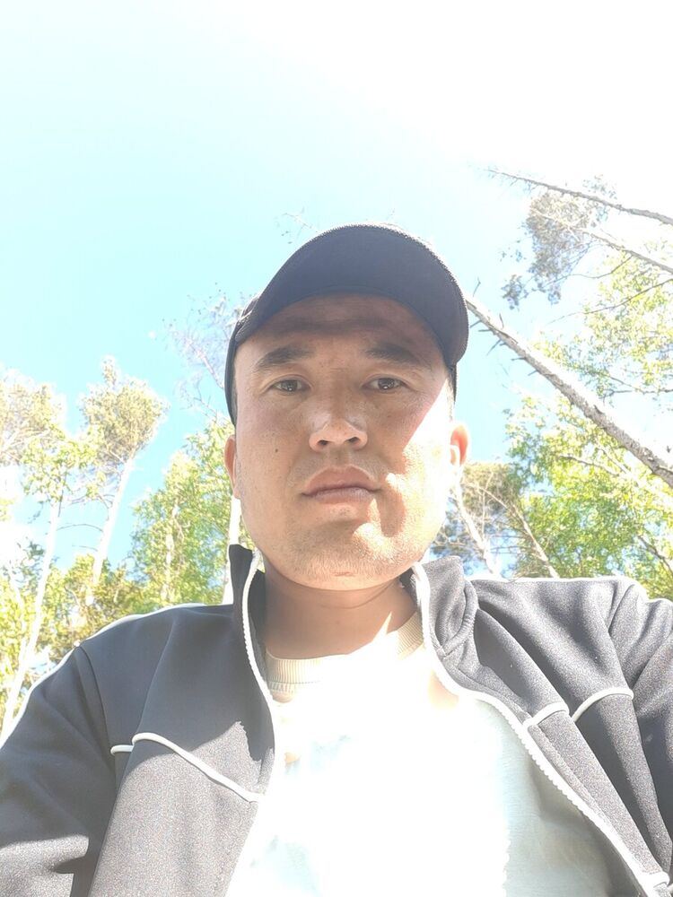  20040749  , 30 ,    -