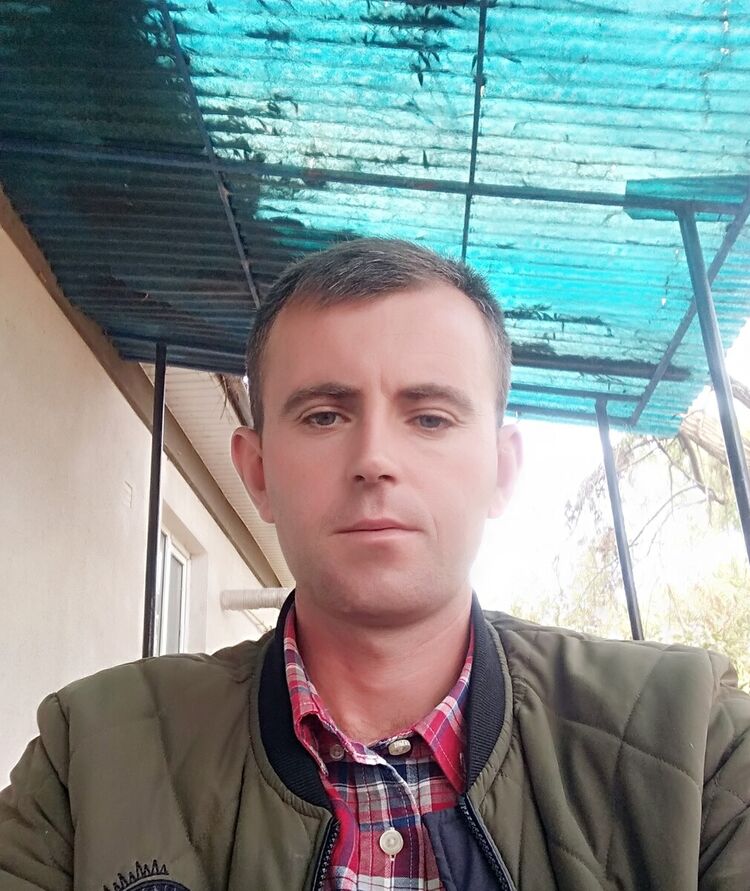 ,   Roman, 33 ,   ,   , c 