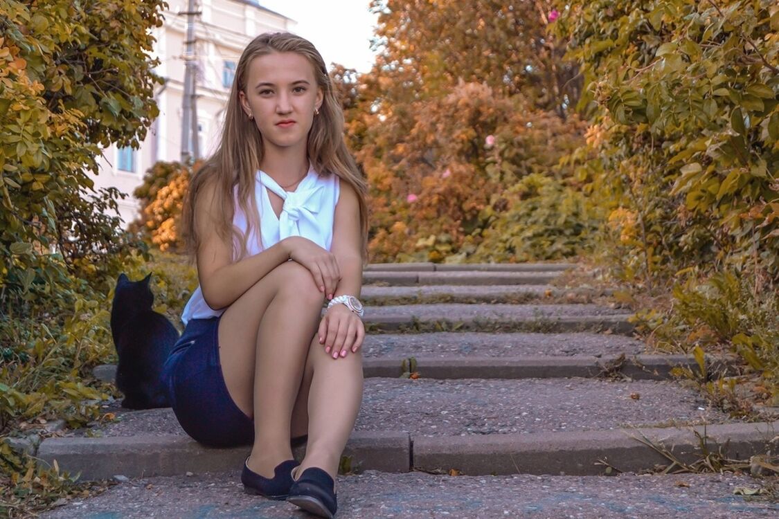 18725339  Lena, 24 ,    