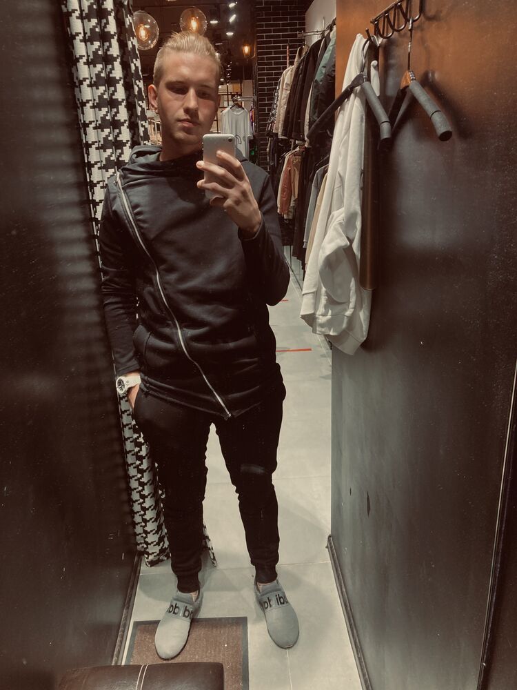 ���� 31423609 ����� ������, 25 ���, ���� ���������� � ������������