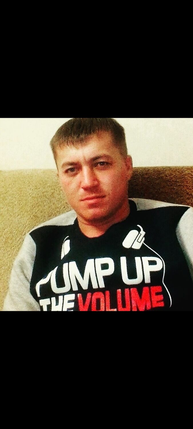  41925869  Ruslan, 32 ,    