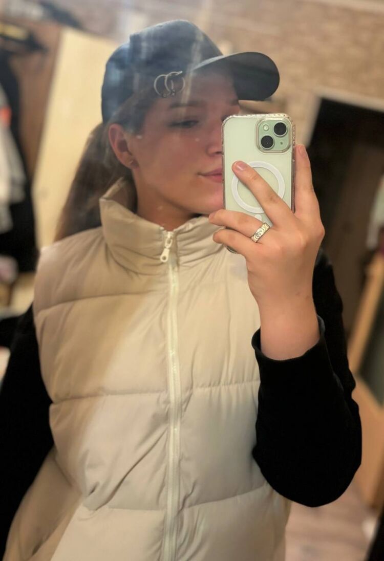  ,   , 22 ,   ,   