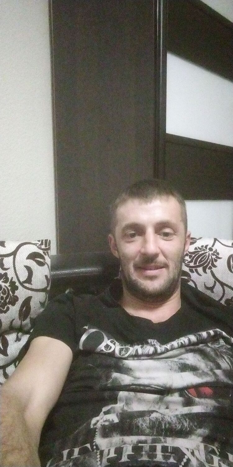  28145009  , 44 ,    