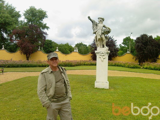  ,   Viktor, 67 ,   